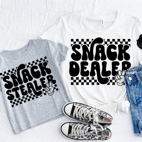 Snack dealer & Snack stealer